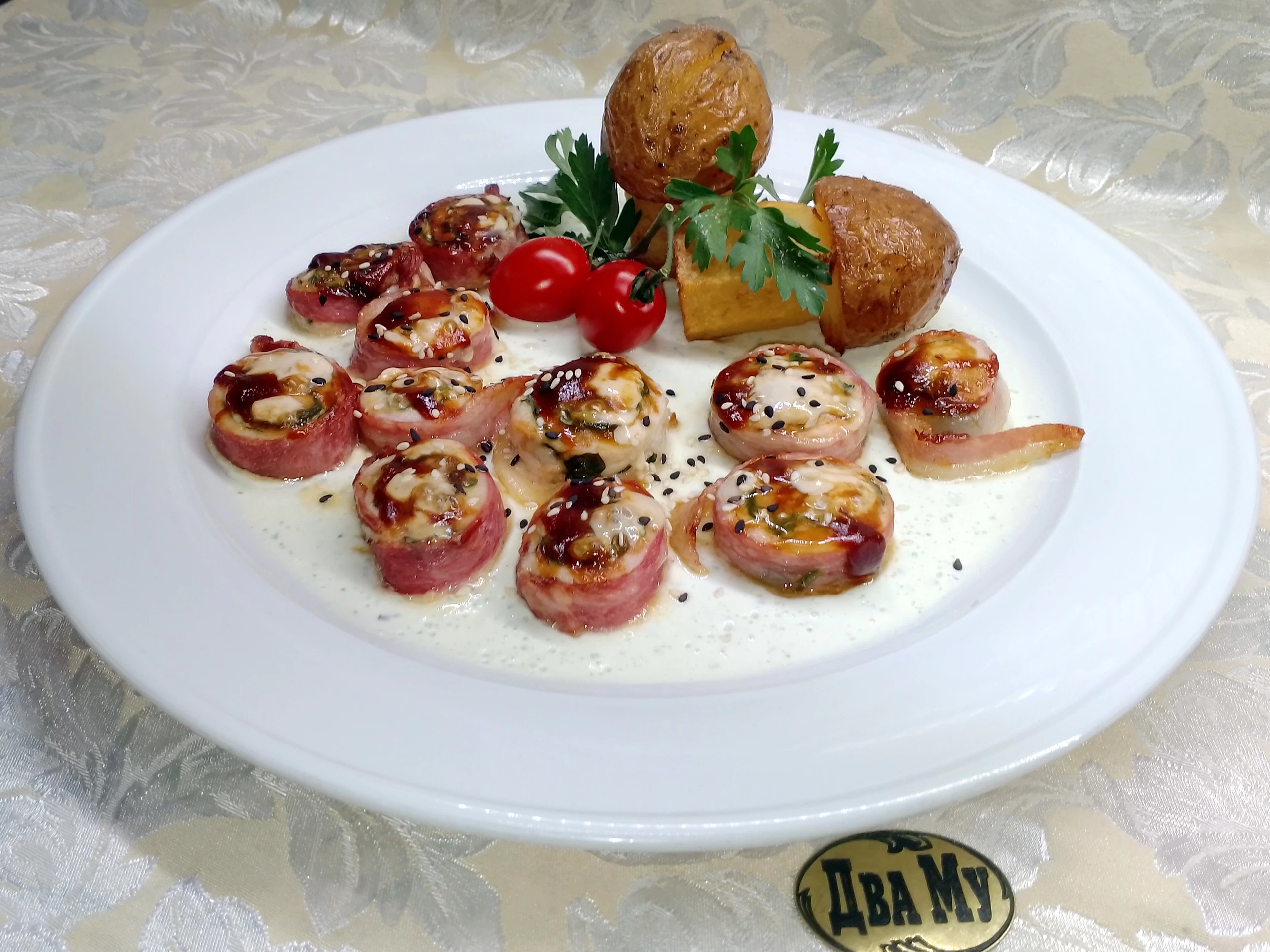 Куриные рулетики с картофелем