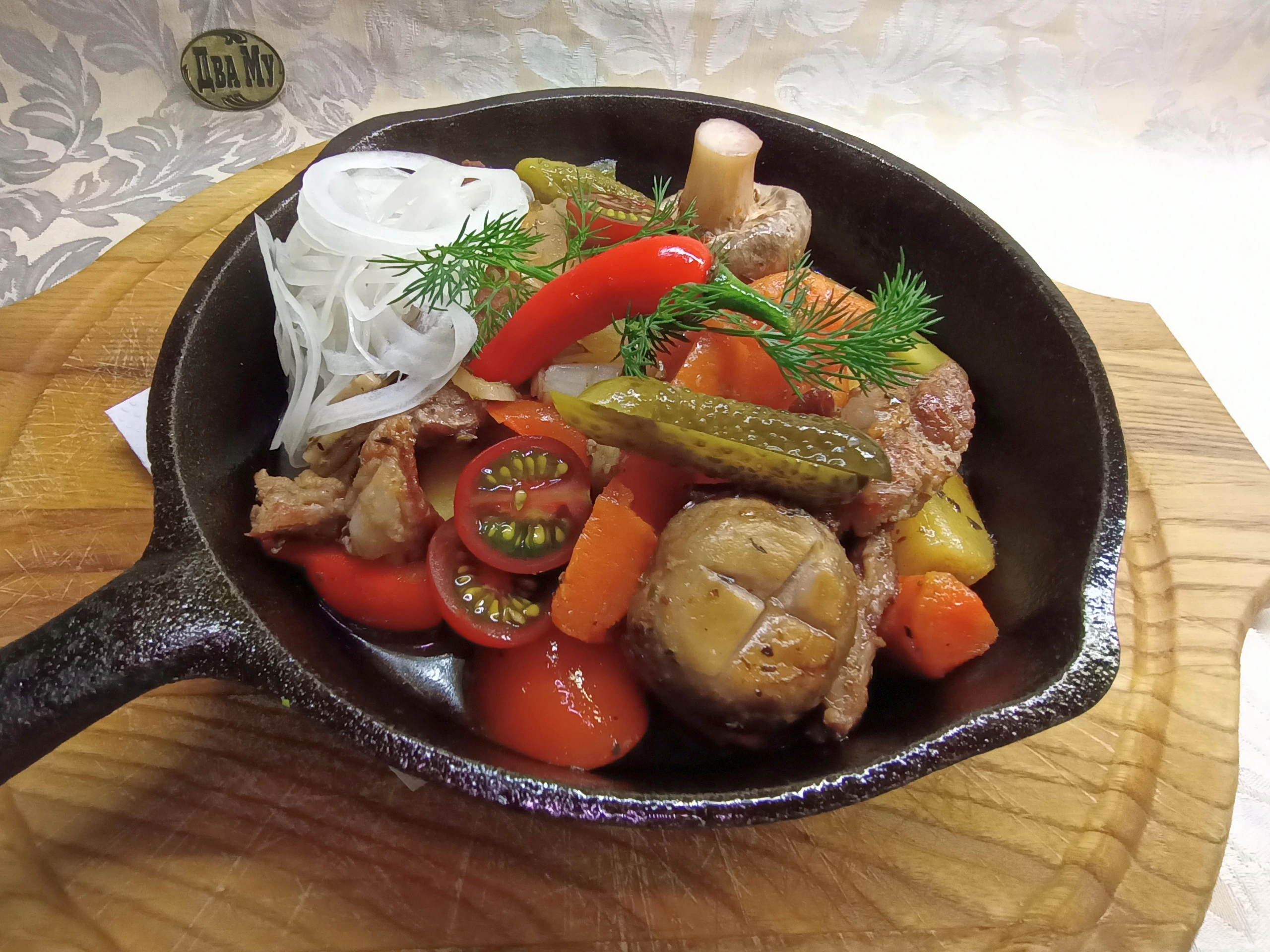 Жаркое по-кубански в сковородочке
